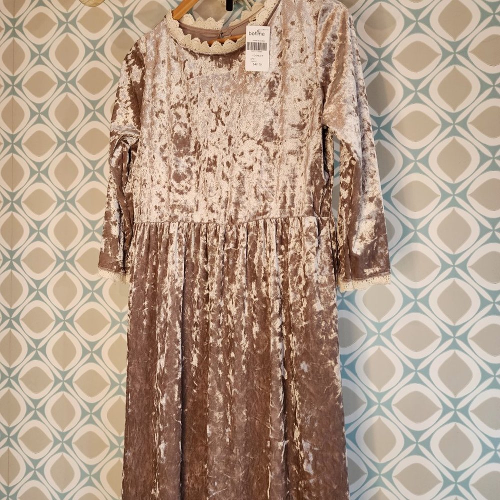 *NWT* Flamingo Urban Knee-Length Velvet Dress, sz LG